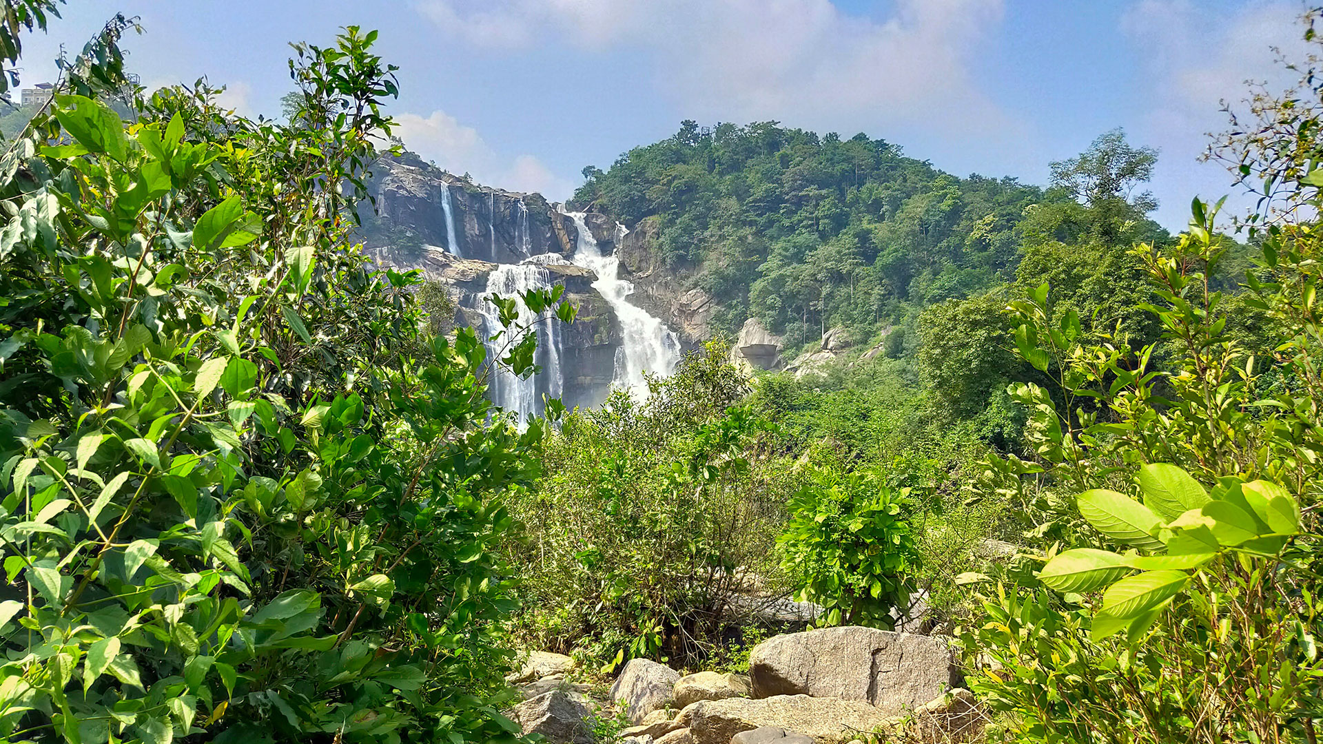 Hundru Waterfall, Ranchi - Jharkhand.me